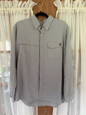 Huk Men's Light Gray Long-Sleeve Performance Button-Down Shirt